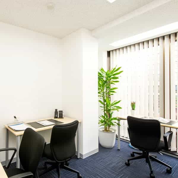 赤坂のレンタルオフィス「オープンオフィス溜池山王」の専用個室